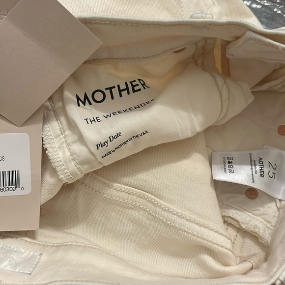 The Weekender - Eggnog - Picture 10 of 12